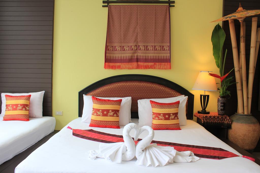 Mook Anda Hotel 푸껫 외부 사진