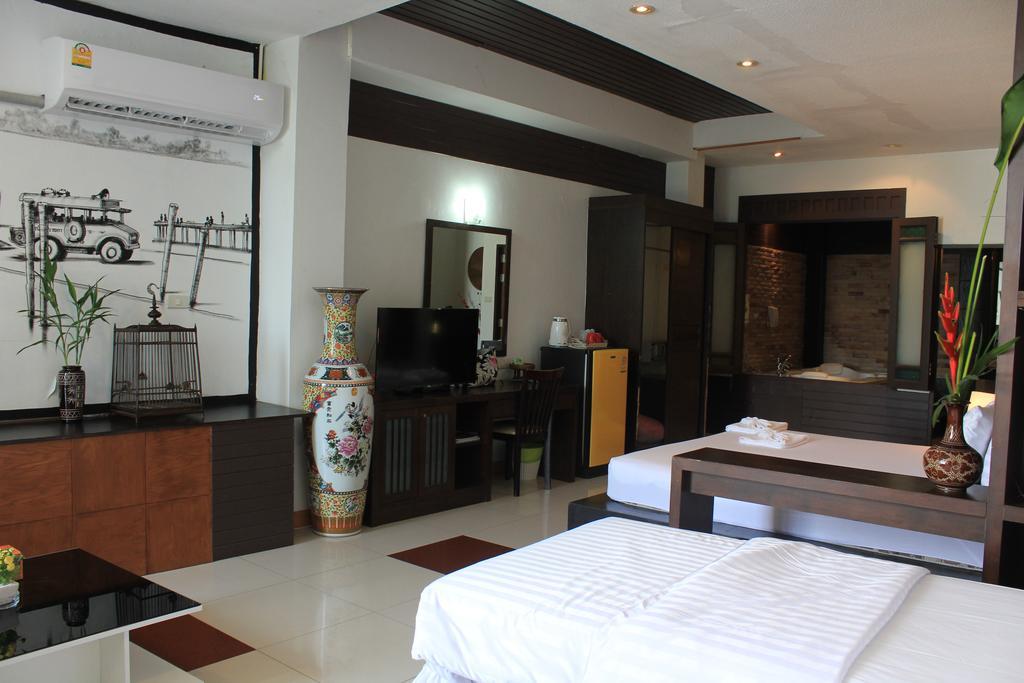 Mook Anda Hotel 푸껫 외부 사진